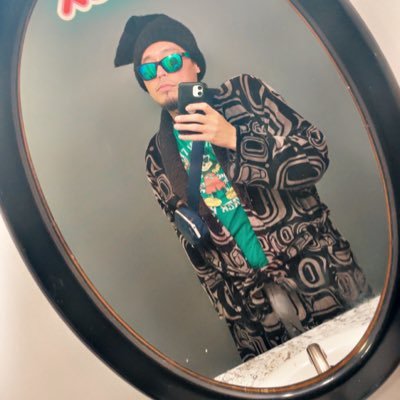 BoombasticJC's profile picture. 🧐🌈👽🍑🎮 ~ ~ ~. * .~ ~ ~ 🕉 ♒️ 🏳️‍🌈🇨🇦 FOLLOW, UNFOLLOW. Rosicrucian Member. Alien Superstar