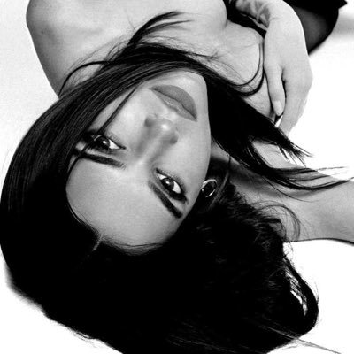 CHSINGSTRS's profile picture. 