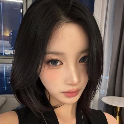404filefoundz's profile picture. ʰᵘᵍ ᵐᵉ ᵗⁱᵍʰᵗᵉʳ. ˢᵒ ᵗʰᵃᵗ ᴵ ᶜᵃⁿ ˢᵗᵃⁿᵈ ᵃᵍᵃⁱⁿ ᵉᵛᵉⁿ ᵒⁿ ᵈⁱᶠᶠⁱᶜᵘˡᵗ ᵃⁿᵈ ᵗⁱʳⁱⁿᵍ ᵈᵃʸˢ.