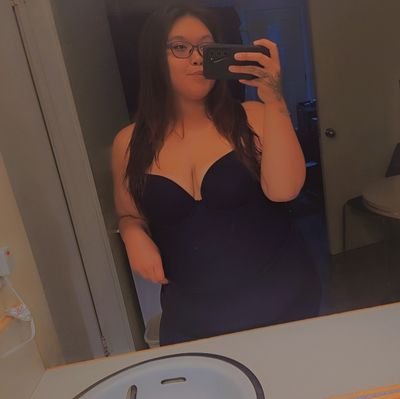 Babycheeks992's profile picture. 26 y/o , Virgo ♍️, bi 😛