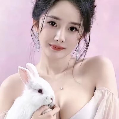 wolongziben's profile picture. 德才兼修