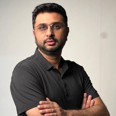 daniyaltariq_'s profile picture. Accountant by profession and Entrepreneur by passion .