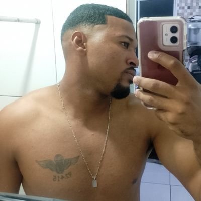 RJ 🏡 @Botafogo/ Paraquedista ✈️/ Atletismo 🥇 Fã do @AlexpereiraUFC