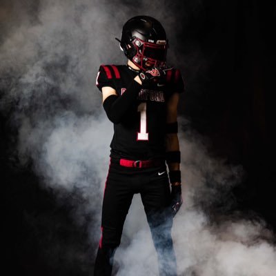 Qb/WR/Ath Class of 2026 Bradford hs Dean Ismaili Kenosha wi 160 6’1 all honors AP classes 🏈⚾️ #(262)566-4325 Qb/ Wide Receiver/ all around athlete 37INCH VERT