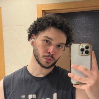 zabrakk44's profile picture. ATL | 🇵🇸🇺🇸 https://t.co/zkzDLgW0Jk | 20 | Film Twt #TruetoAtlanta | UFC