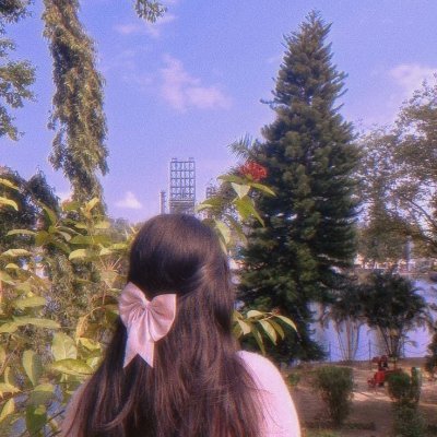 Fimaakter02's profile picture. life is not a bed of roses. 💯Follow💯follow back💯 💯