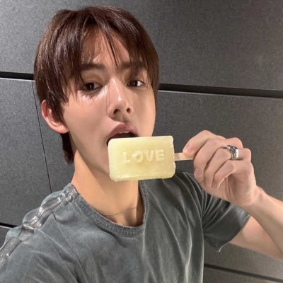 zzingkiing's profile picture. 