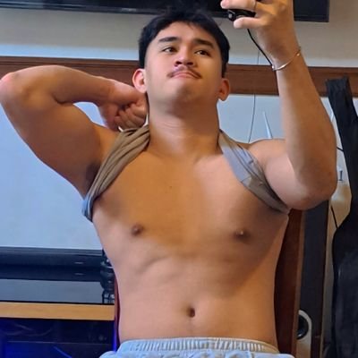 Stoic, Rants, all Bi-myself, Body in Progress💪
IG: @itsron_jr MANILA/CEBU📍