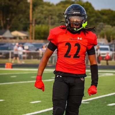 5’10|Lb|west Carrollton pirates|C/O 2026|3.1 GPA|email- jbsavage622@iCloud.com|Number-9374094177