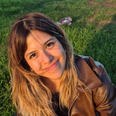 andreaanunezs's profile picture. She/her