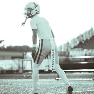 Colgan High School | Class of 2026 | WR/DB | NCAA ID# 2501497450 tylermusselman@icloud.com.