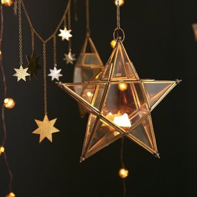 R4741495691601's profile picture. augh.