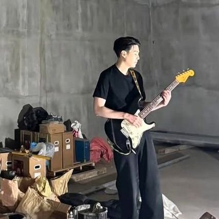 @crumbsforyoon