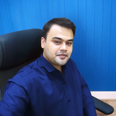 JamsheedJunaidy's profile picture. Logo, Branding & Marketing Genius | 11 Years of Expertise | Aeronautical Engineer | Founder of @Firstclusive | Want a brand that pops & brings sales? DM now!