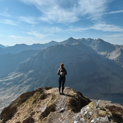 When one dreams of becoming the happiest person in the world, it means seeking a lifelong companion. To live a warm and fulfilling life. Are you ready?