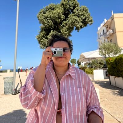 Lauri_Valdes's profile picture. It’s only crazy until you do it