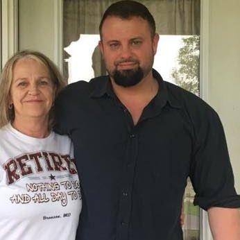 Ewallen100's profile picture. Therapist and Crypto investor