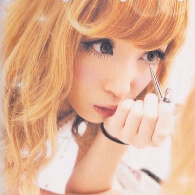 amigyarumi's profile picture. jfashion, tarot e crochê ♡ 20y