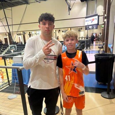 ah_14_hoopin's profile picture. God first✝️ @ALMSBasketball 2031🏀 5’6 Combo Guard⭐️