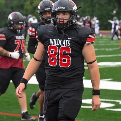 AidanAnderson00's profile picture. 6’0” 220lbs | 4.0 GPA | Long Snapper @NDSCSFB