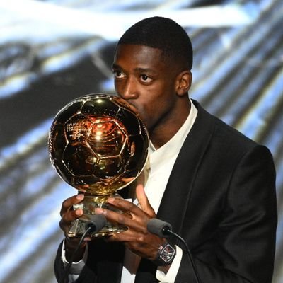 👨💻 CS2 Youtuber
⚽ PSG
⌛ Kvara Ballon d'Or
🏆 31 Mai 2025 ⭐