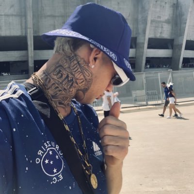 iaguin29's profile picture. Segue lá no insta @iaguin29
