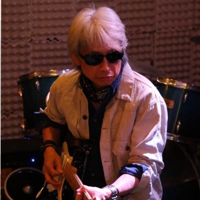 hinahina_sh's profile picture. #浜田省吾 さん(歌)に出会って40年これからもますます好きになりそうです😎不慣れで失礼があるかもしれませんが宜しくお願いします。ボチボチ呟いていきます。因みに今年は落選しました😭 来年こそは😎 無言フォローすみません🙇‍♀️