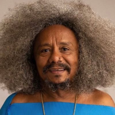 CaoChupandoL's profile picture. Preto favelado e vagabundo mas votar em ladrão, burro, broxa que leva uma puta a tiracolo não dá #BolsonaroLivre