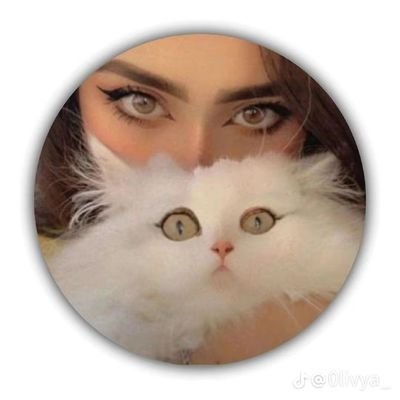 LZenata's profile picture. 