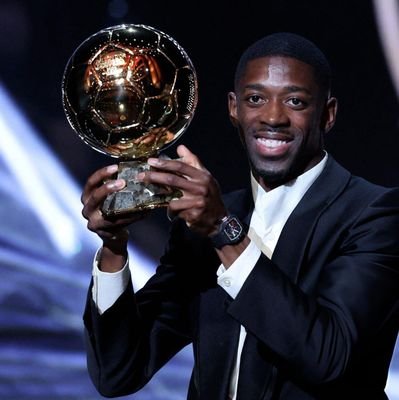 EstarqueMa98989's profile picture. 1ER LDC DU PARIS SAINT GERMAIN APRÈS TANT D'ANNÉE DE GALÈRE ET DE COMBAT ONT LÀ ENFIN MERCI PARIS JE VOUS AIME ❤️💙