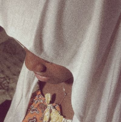 rukkygee_'s profile picture. Muslimah in STEM🧕 | Aspiring Telecom Expert📶 | Dreaming Big✨ | Tech-driven📡