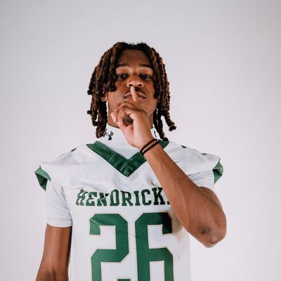 Bishop hendricken HS 5,9 155 ATH 3.4 GPA jahjackson08@icloud.com (4.5 40 ) 401-632-2676