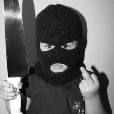 vibesonly404's profile picture. huir, no sé a dónde, pero huir