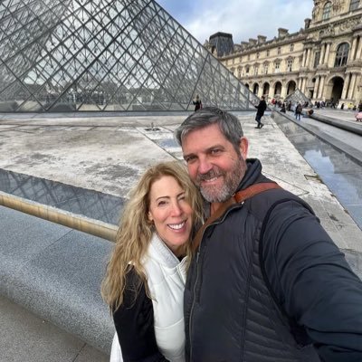 2nd_Generatiion's profile picture. A transistor is a small electronic switch that can control the flow of electricity. Invented in 1947 by Bardeen, Brattain, and Shockley at Bell Labs