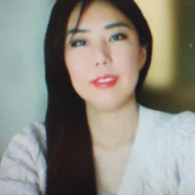 青学経済/青学法学研究科博士前期卒/GlobalなIT企業(会計)/NYで勤務(会計)/
ポートサイド税理士事務所を開業し、所長に(2021〜)/
年間60件の起業相談(2024-2025)/
法人・個人事業主の税務会計、補助金、許認可はお任せ/温厚でマイペース/お気軽にメッセージください😀