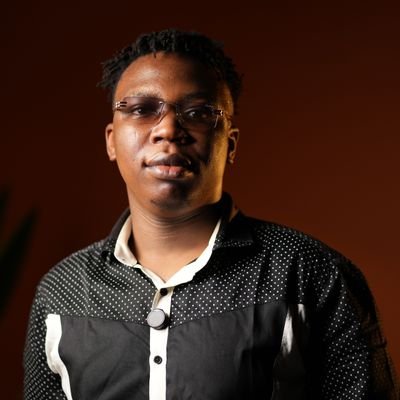 Designing for brands that put people first. Brand, Visual & Motion Designer.