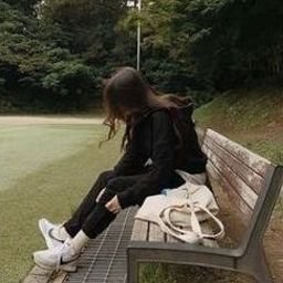 Eetienooq38430's profile picture. 