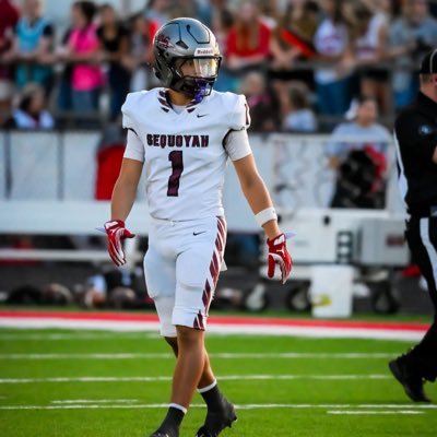 Hudson__1's profile picture. 5’11 175 4.51 (40) Slot WR/FS/KR/PR/K Sequoyah High school c/o ‘27 3.8 gpa📚✉️:hudsonhendricks@sequoyahschools.org
