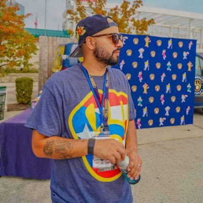 🇵🇷 director, experiential marketing - @brewers tweets are my own.