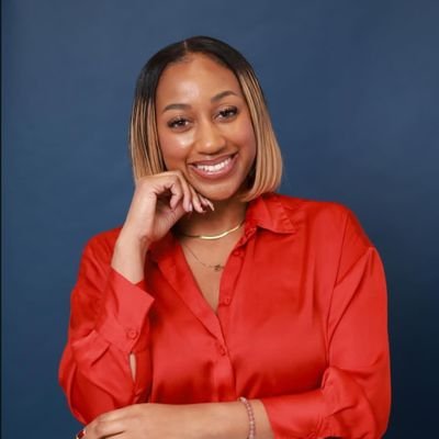 💡 Passionate about Crowdfunding | Connecting Dreamers with Investors 🌠 | Your Investment Partner towards a Brighter Future 💼🌟