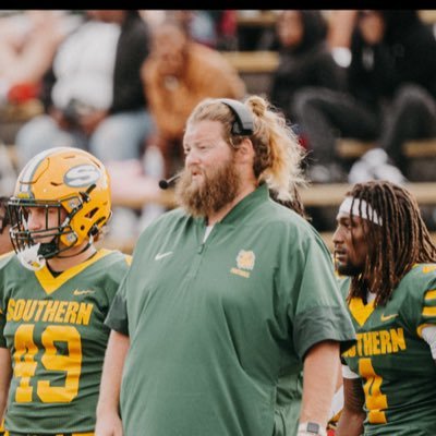 OL Coach / RGC @MOSOfootball / @UNAfootball Alum / 4x GSC Champion / Joshua 1:9