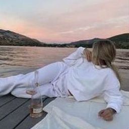 Cerju78488's profile picture. 