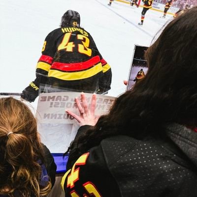 • Just a girl who loves her hockey team, her Captain, and her Alternate Captain ֶָ֢ ⁴³ ⁴⁰ • Private account, for less bullshit. ✨️