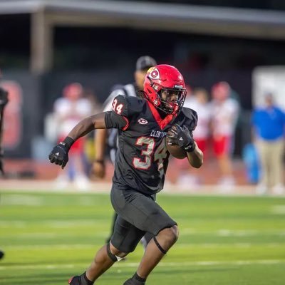 c/2028 |Ht:5’10 Wt:193lbs |4.6840 yd| 🏈OLB/RB ⚾️CF/3rd/RHP |3.5 Gpa📚| @ CHS Clinton, MS |palms 118:6| 601-339-9009|blowery10@icloud.com