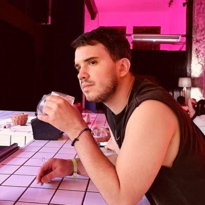 saartorijr's profile picture. .