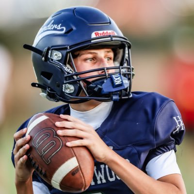 2030 || Heathwood Hall || QB || 5’6 || 115 lbs || 4.0 GPA || 910-257-2182 || lheuer1117@gmail.com || QB Coach @qbcoachrr17 || Mentor @ReidSinnett