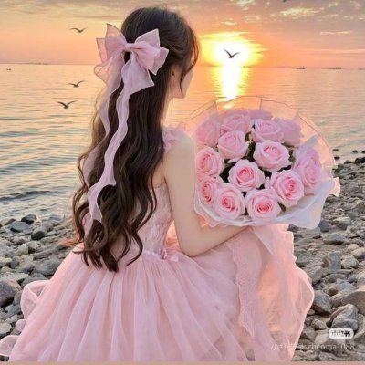 nooufagh890's profile picture. Blooming in the quiet moments, embracing the peaceful flow of life. 🌸💫