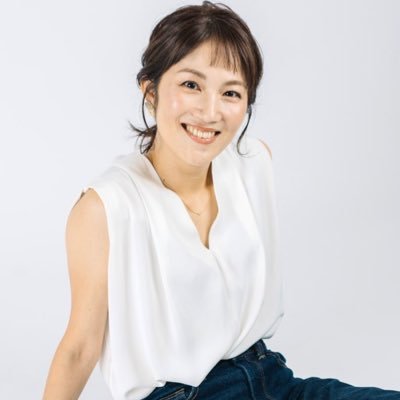 元静岡第一テレビアナウンサー 広島県出身静岡県在住 【K-MIX GOOD-TIE 月火曜日 11:30〜14:55】パーソナリティー (RN今日はリスナー)管理栄養士/アスリートフードマイスター 2級/幼児食離乳食コーディネーター/幼児食アドバイザー/いつかカープの始球式するのが夢/それゆけカープも歌いたい