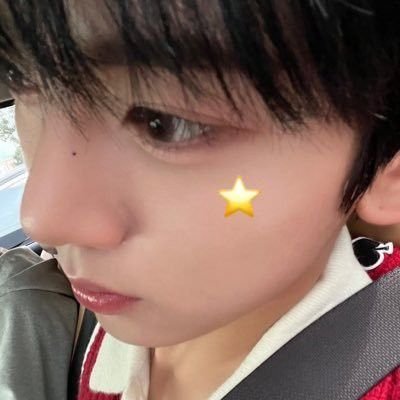 He/Him || Dearest 🌱||
𝐴𝑛𝑜𝑡ℎ𝑒𝑟 𝑝𝑙𝑜𝑡 𝑡𝑤𝑖𝑠𝑡 (𝑃𝑙𝑜𝑡 𝑡𝑤𝑖𝑠𝑡) ••••••••••
𝐼 𝑚𝑖𝑔ℎ𝑡 𝐼 ℎ𝑎𝑣𝑒 𝑡𝑟𝑖𝑝𝑝𝑒𝑑 𝑎𝑛𝑑 𝑓𝑒𝑙𝑙 𝑖𝑛 𝑙𝑜𝑣𝑒👾