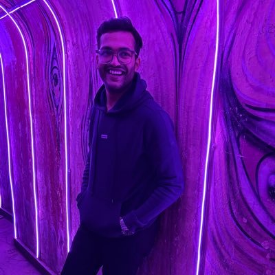 अध्यात्म • दर्शन • अर्थशास्त्र • वित्त • राजनीति • मीम्स में रुचि है ।